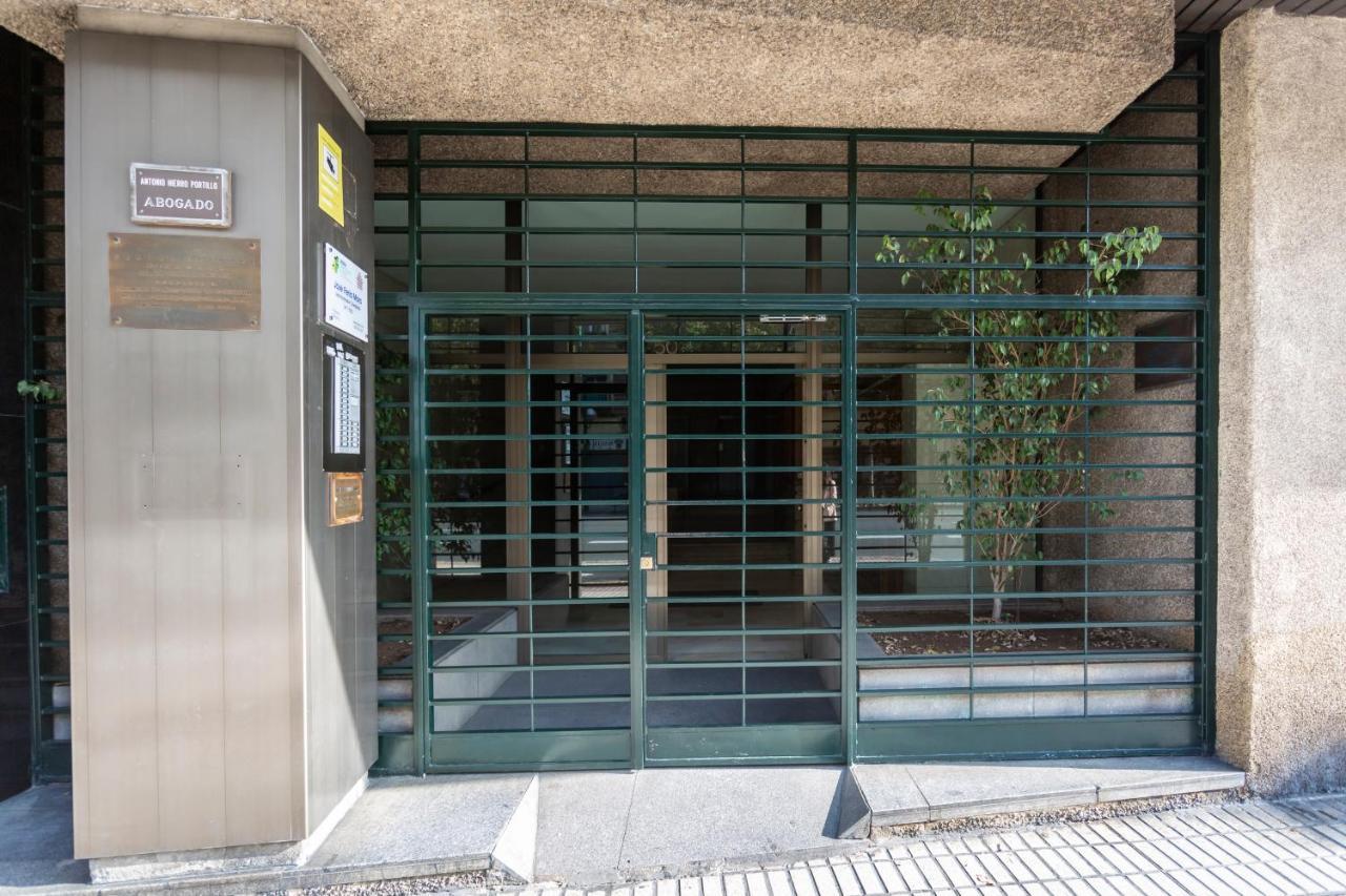 Menéndez Pelayo Urban Appartement *
